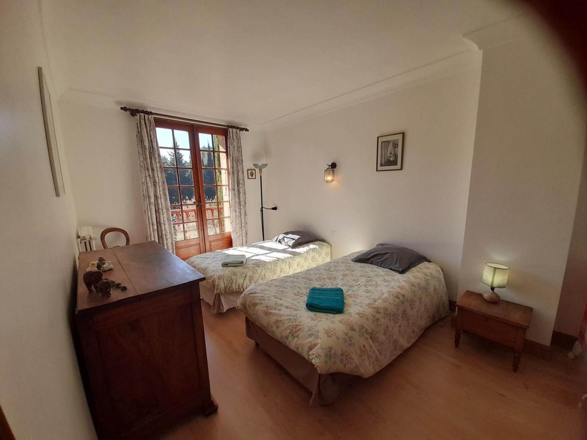 Maison Provencale Chaleureuse Avec Piscine Mouries Bagian luar foto